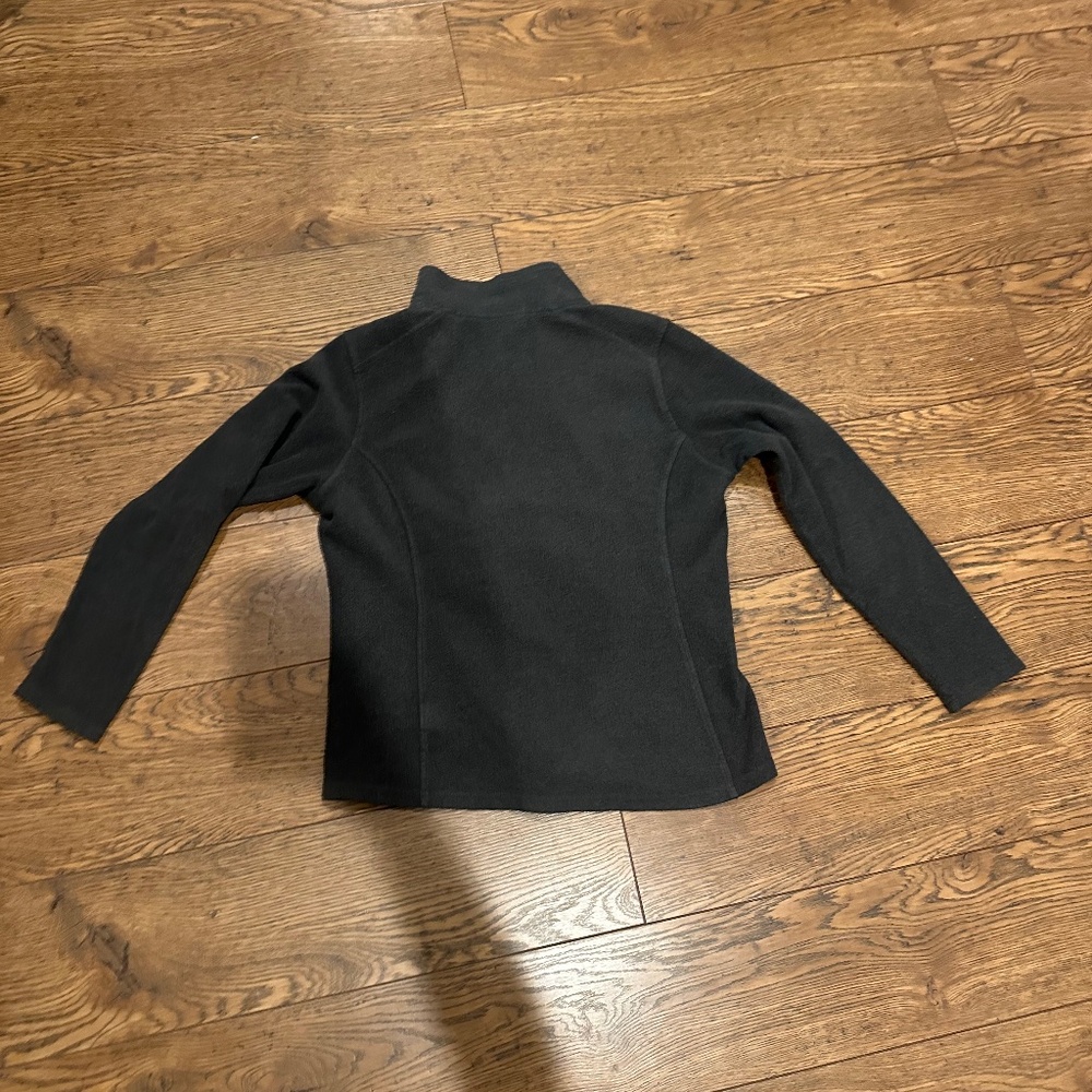 North Face Women’s pullover